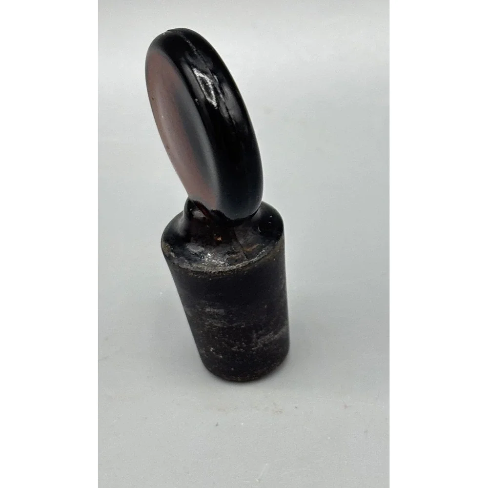 Vtg Brown Amber Glass Bottle Stoppers Set of‎ 2 Round Coin Top Apothecary Brown